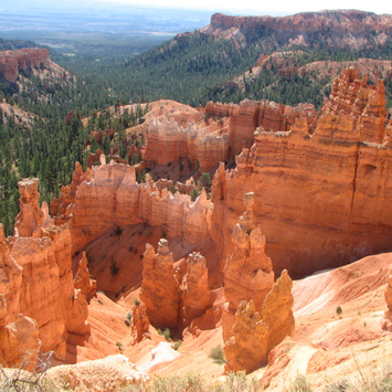 The iconic hoodoos at Bryce Canyon National Park. Learn more about visiting Bryce, Arches & Zion on the blog. 