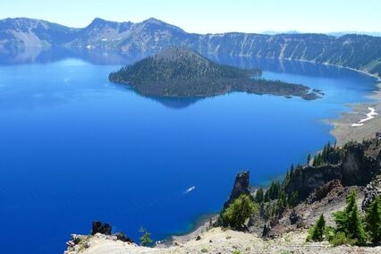 5 Amazing Reasons to Visit a National Park - Crater Lake