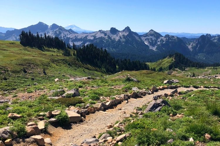 4 Great Day Hikes in the Seattle Area #hiking