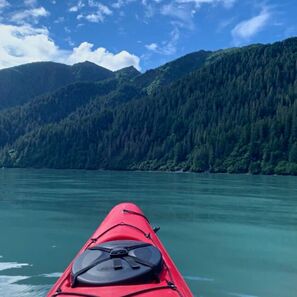 kayaking in Resurrection Bay - fun things to do with 3 days in Seward